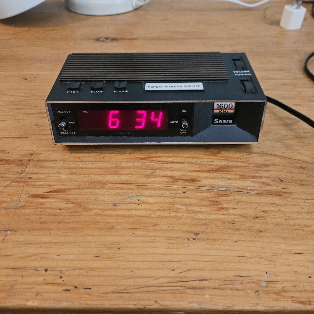 Sears Digital Alarm Clock AM Radio Dial Model 317.23710 700 Tested&works